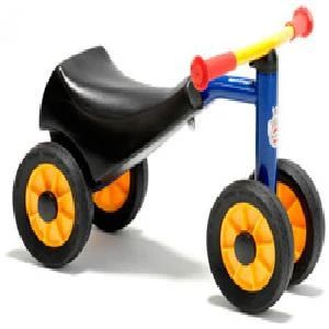 Winther 4 Wheel Racing Scooter 430.14 1 Winther 4 Wheel Racing Scooter 430.14