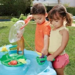 Little Tikes Fish 'n Splash Water Table