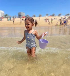 Scrunch Bucket -Toys Promotion Store fw lifestyle bucket girl in the sea 02.11.22