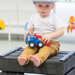 WOW Toys Lift It Luke 3 WOW Toys Lift It Luke - Image 3