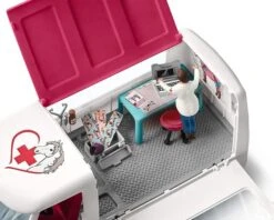 Schleich Mobile Vet 14 Schleich Mobile Vet -Toys Promotion Store mobilevet2 600px