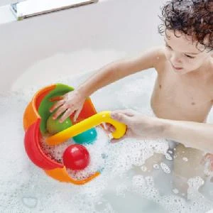 Hape Rainy Day Fun Set 2 Hape Rainy Day Fun Set - Image 2